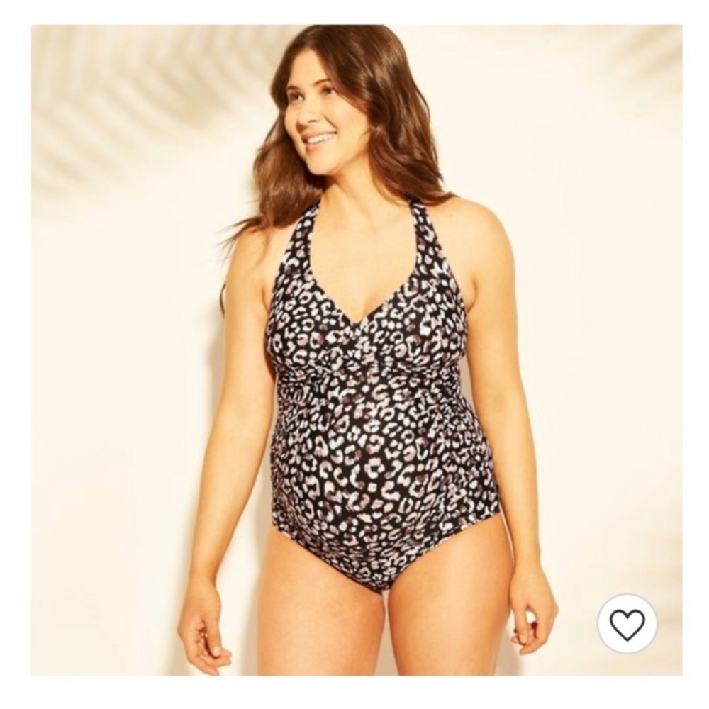 NWOT Ingrid & Isabel Maternity Swimsuit